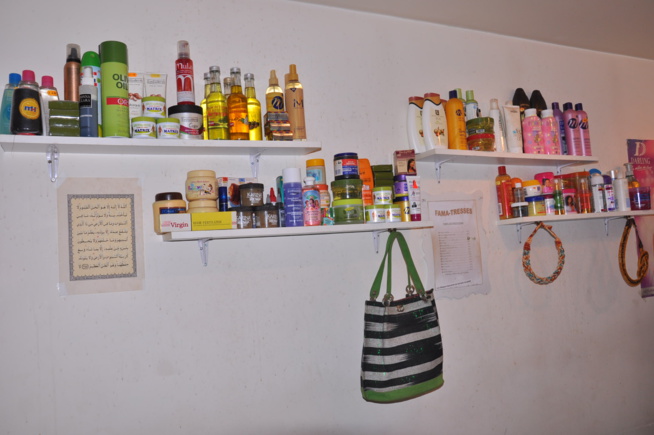 FAMA TRESSE SALON DE BEAUTE TRESSAGE AFRO- ANTILLAIS: Dans le fond de l'anniversaire de Waly Seck au Dock Pullman FAMA TRESSE SALON DE BEAUTE TRESSAGE AFRO- ANTILLAIS: Dans le fond de l'anniversaire de Waly Seck au Dock Pullman