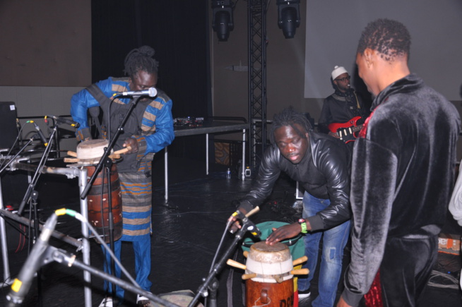 SOUND THECK: Waly Seck au Dock Pullman ce 22 avril en images.