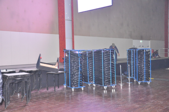 SOUND THECK: Waly Seck au Dock Pullman ce 22 avril en images. SOUND THECK: Waly Seck au Dock Pullman ce 22 avril en images.