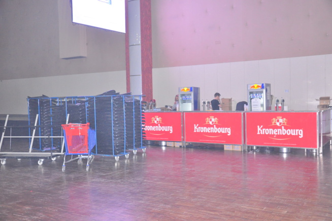 SOUND THECK: Waly Seck au Dock Pullman ce 22 avril en images. SOUND THECK: Waly Seck au Dock Pullman ce 22 avril en images.