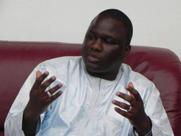 Déthié Fall, vice-président de Rewmi décerne à Macky Sall le ‘’prix Nobel des promesses non tenues et des rêves brisés’’ Déthié Fall, vice-président de Rewmi décerne à Macky Sall le ‘’prix Nobel des promesses non tenues et des rêves brisés’’