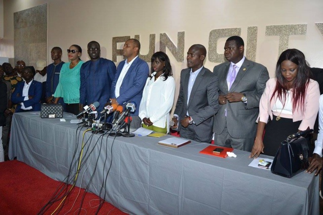 Thérèse Faye Diouf : « la jeunesse apériste, toutes obédiences confondues, a décidé de se rassembler autour de l’essentiel qui est Macky Sall » Thérèse Faye Diouf : « la jeunesse apériste, toutes obédiences confondues, a décidé de se rassembler autour de l’essentiel qui est Macky Sall »