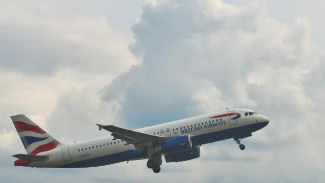 Un avion dérouté à cause d'une dispute entre le personnel de bord et un couple qui exigeait de passer en classe affaires Un avion dérouté à cause d'une dispute entre le personnel de bord et un couple qui exigeait de passer en classe affaires