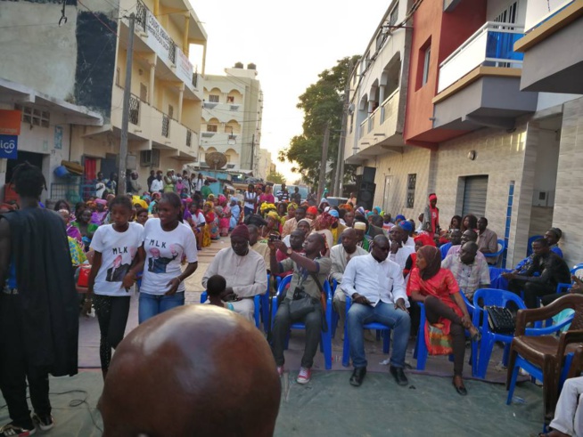 Meeting du mouvement de soutien à Karim Wade à Pikine: La Section Marché Zinc de Pikine du Mouvement Ligueuy AK Karim (MLK) a organisé ce samedi 29 Avril 2017 un Grand Meeting Meeting du mouvement de soutien à Karim Wade à Pikine: La Section Marché Zinc de Pikine du Mouvement Ligueuy AK Karim (MLK) a organisé ce samedi 29 Avril 2017 un Grand Meeting