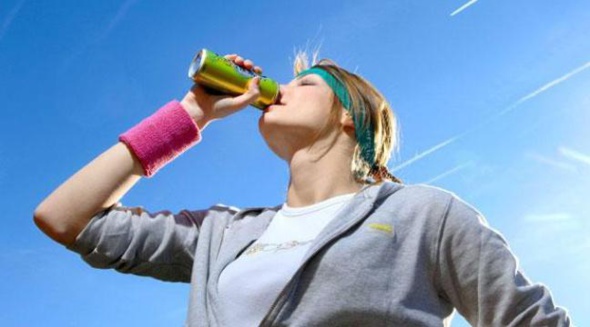 Voilà pourquoi les boissons énergisantes sont dangereuses pour la santé Voilà pourquoi les boissons énergisantes sont dangereuses pour la santé