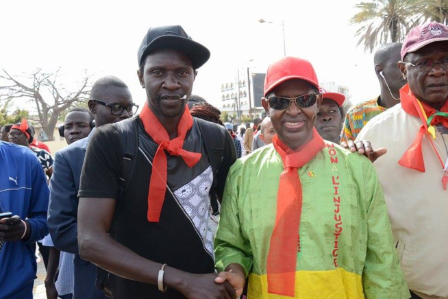 Sidy Lamine Niasse :«La démocratie n’est pas un slogan, il faut se battre pour que nos revendications soient réglées» Sidy Lamine Niasse :«La démocratie n’est pas un slogan, il faut se battre pour que nos revendications soient réglées»