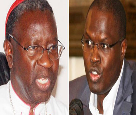 Moustapha Diakhaté, président du Groupe parlementaire de Benno Bokk Yaakaar affirme qu'il est en "totale opposition avec Thierno Alassane Sall", sur son départ du gouvernement à cause de divergences avec le Président Macky Sall sur l'octroi à Total d Moustapha Diakhaté, président du Groupe parlementaire de Benno Bokk Yaakaar affirme qu'il est en "totale opposition avec Thierno Alassane Sall", sur son départ du gouvernement à cause de divergences avec le Président Macky Sall sur l'octroi à Total d