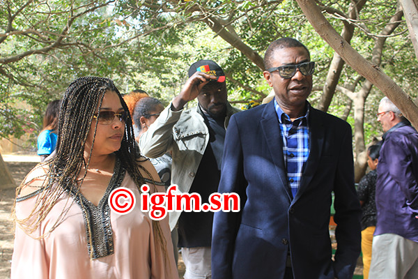 Youssou Ndour au Parc de Hann avec son épouse Aïda Coulibaly