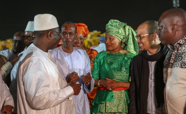Après son entrevue avec Harouna Dia, Me Aissata Tall Sall va t'elle rejoindre le Macky? Après son entrevue avec Harouna Dia, Me Aissata Tall Sall va t'elle rejoindre le Macky?