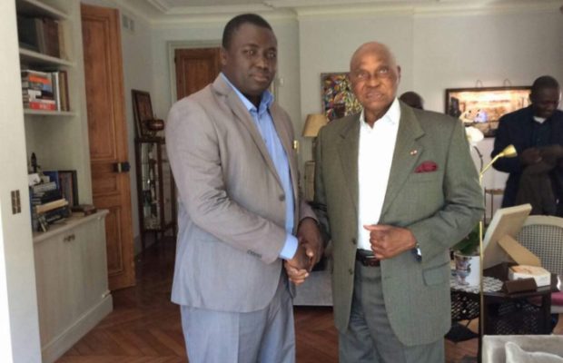 Bamba Fall reçu à Versailles par Me Abdoulaye Wade Bamba Fall reçu à Versailles par Me Abdoulaye Wade