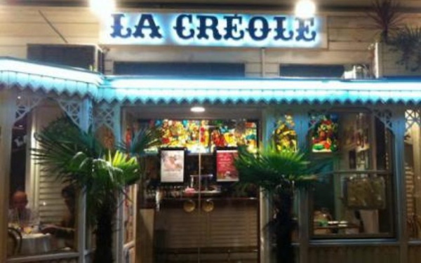 Tapage nocturne, racolage, ivresse publique: JAMRA exprime son soutien au quotidien "Le Témoin" et dénonce les provocations du «Bar Le Créole» de la Sicap ! Tapage nocturne, racolage, ivresse publique: JAMRA exprime son soutien au quotidien "Le Témoin" et dénonce les provocations du «Bar Le Créole» de la Sicap !
