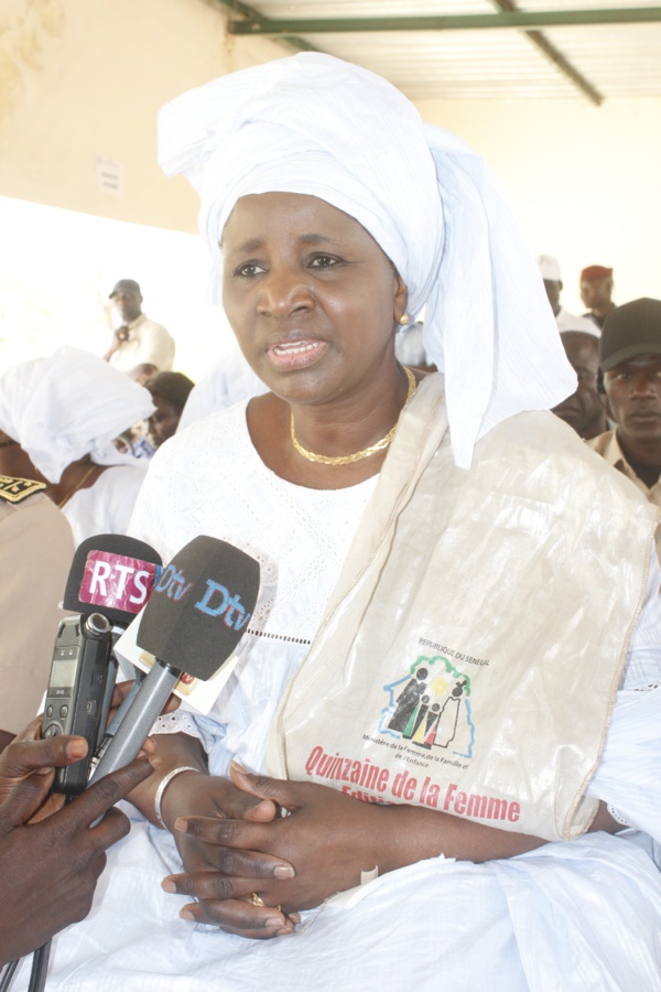 Quinzaine de la femme à Sédhiou : Mariama Sarr recadre la député socialiste Khady Mané Quinzaine de la femme à Sédhiou : Mariama Sarr recadre la député socialiste Khady Mané