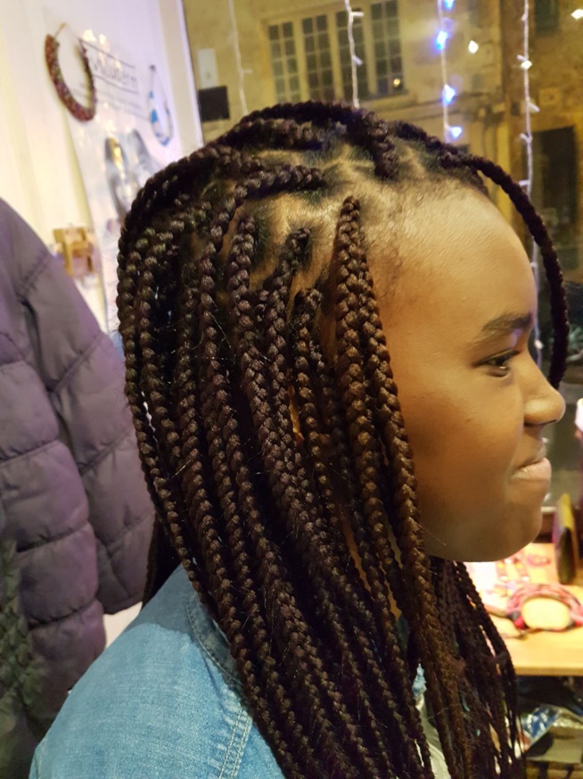 44 RUE DE PARIS PALAISEAU: LA SEULE DESTINATION POUR VOUS FAIRE BELLE CHEZ FAMA TRESSE SALON DE TISSAGE AFFRO ANTILLAIS