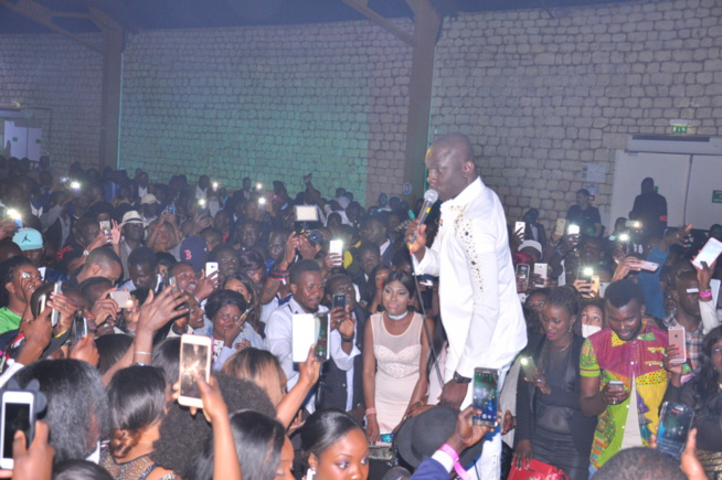 20 MAI 2017: Nuit de la diaspora, Pape Diouf confirme son statut de leader en France et lance une pétition pour Bercy en 2018 20 MAI 2017: Nuit de la diaspora, Pape Diouf confirme son statut de leader en France et lance une pétition pour Bercy en 2018