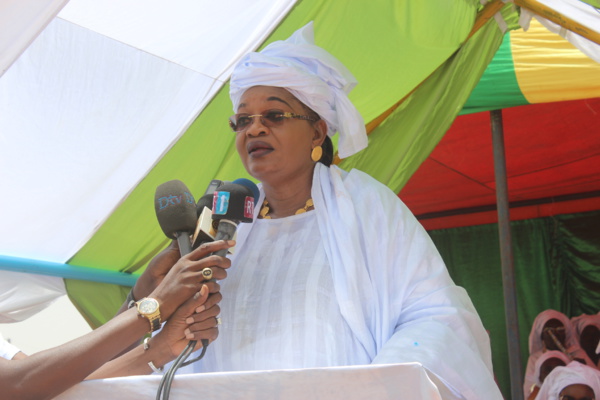 Aïda Mbodj à Mariama Sarr : « notre aspiration aujourd’hui, ce n’est plus d’être ministre, mais de remplacer le président de la République Macky Sall » Aïda Mbodj à Mariama Sarr : « notre aspiration aujourd’hui, ce n’est plus d’être ministre, mais de remplacer le président de la République Macky Sall »