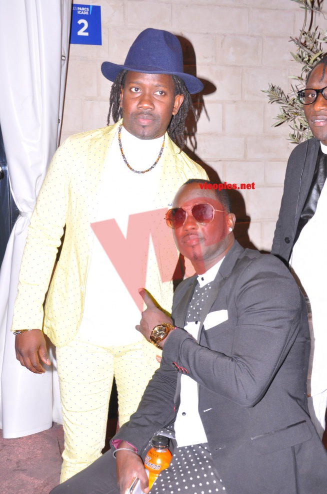 La famille "SING SING" en action au Dock Eiffel de Paris avec Pape diouf.