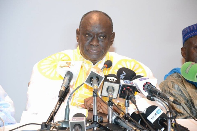 Révélation fracassante de Me El Hadj Diouf : « Tous les mois 30 millions sont détournés pour l’entretien des véhicules » Révélation fracassante de Me El Hadj Diouf : « Tous les mois 30 millions sont détournés pour l’entretien des véhicules »