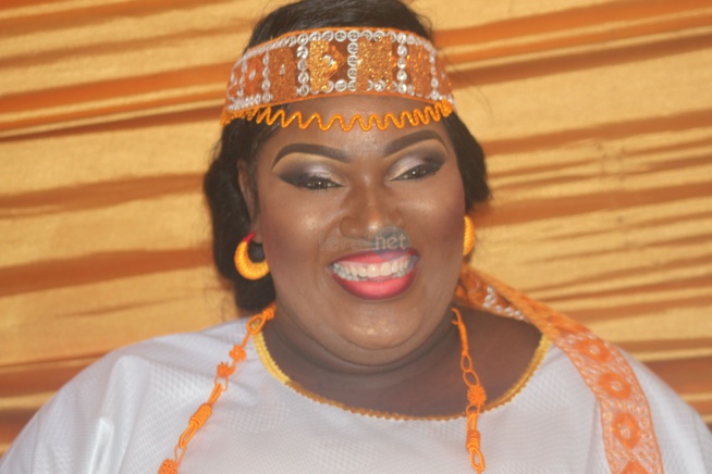 Carnet blanc, Bijou l'animatrice de la 2sTv s'est mariée ce jeudi aux HLM Carnet blanc, Bijou l'animatrice de la 2sTv s'est mariée ce jeudi aux HLM