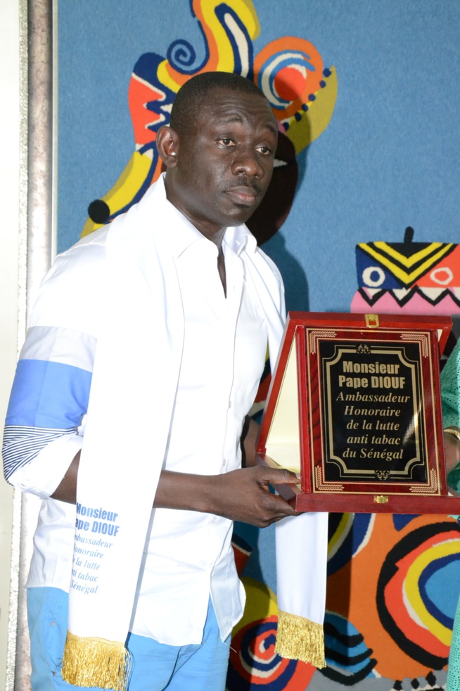 JOURNÉE MONDIALE DU TABAC: Pape Diouf ambassadeur de la lutte contre le tabac par le ministère de la santé JOURNÉE MONDIALE DU TABAC: Pape Diouf ambassadeur de la lutte contre le tabac par le ministère de la santé