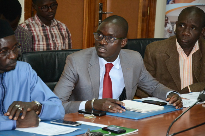 JOURNÉE MONDIALE DU TABAC: Pape Diouf ambassadeur de la lutte contre le tabac par le ministère de la santé JOURNÉE MONDIALE DU TABAC: Pape Diouf ambassadeur de la lutte contre le tabac par le ministère de la santé