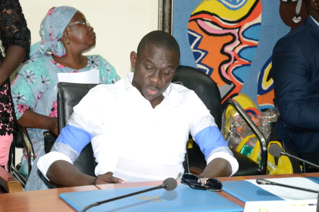 JOURNÉE MONDIALE DU TABAC: Pape Diouf ambassadeur de la lutte contre le tabac par le ministère de la santé JOURNÉE MONDIALE DU TABAC: Pape Diouf ambassadeur de la lutte contre le tabac par le ministère de la santé