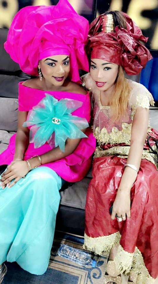 Les coulisses de QG ,Miss Hig Tech Merry Beye signe son premier plateau dans QG Les coulisses de QG ,Miss Hig Tech Merry Beye signe son premier plateau dans QG