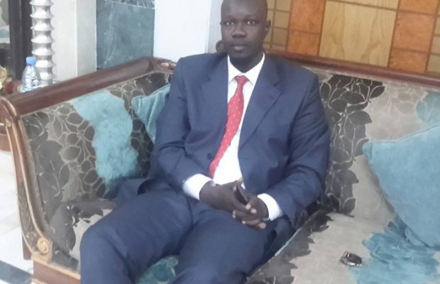 Caricatures ou photomontages: Ousmane Sonko défend Macky Sall Caricatures ou photomontages: Ousmane Sonko défend Macky Sall