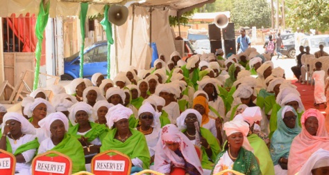Ramadan: Conférence religieuse des femmes de Fann-Amitié –Point E sous les couleurs de la solidarité... Ramadan: Conférence religieuse des femmes de Fann-Amitié –Point E sous les couleurs de la solidarité...