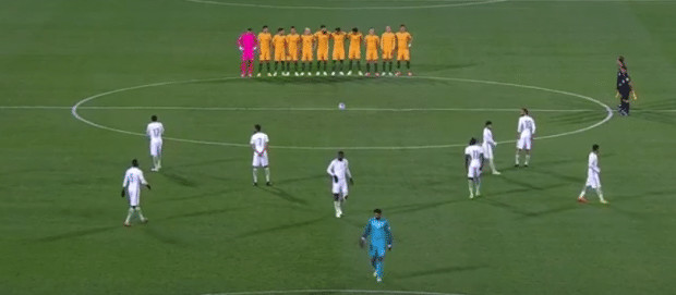 Les joueurs saoudiens ont refusé l’hommage aux victimes de Londres…Regardez Les joueurs saoudiens ont refusé l’hommage aux victimes de Londres…Regardez