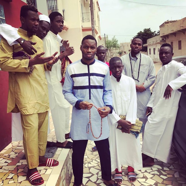 Diafra Sakho heureux en famille Diafra Sakho heureux en famille