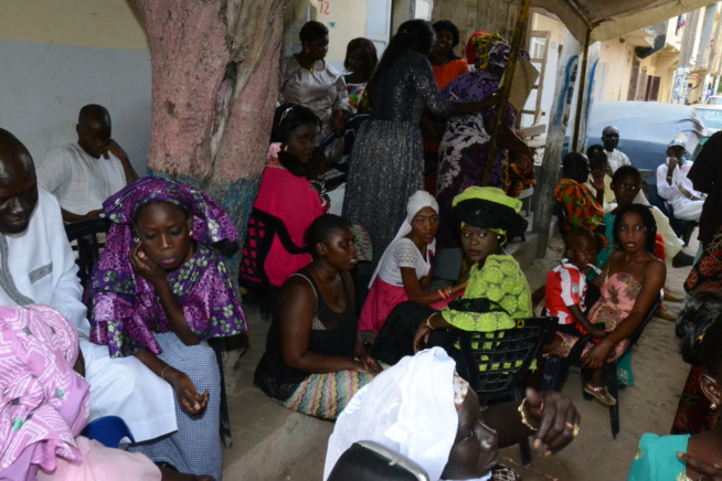 MARIAGE: Le reporter photographe de Senego, El Malick Seck a donné sa fille en mariage ce dimanche. MARIAGE: Le reporter photographe de Senego, El Malick Seck a donné sa fille en mariage ce dimanche.