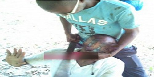 Colobane – Cité imbécile : Boubacar Diallo surpris en train d’égorger Alassane Diallo Colobane – Cité imbécile : Boubacar Diallo surpris en train d’égorger Alassane Diallo