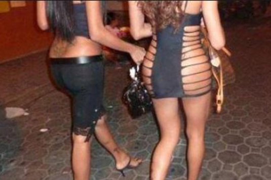 Alerte : Des prostituées marocaines "chassées de Dubaï", débarquent à Dakar Alerte : Des prostituées marocaines "chassées de Dubaï", débarquent à Dakar