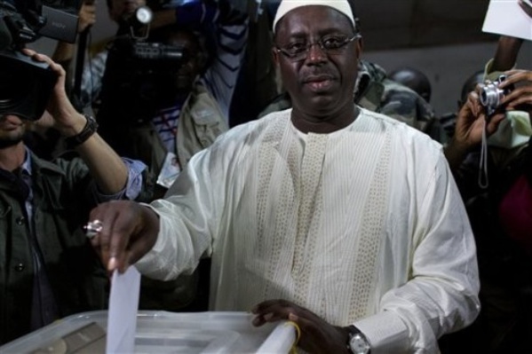 Législatives du 30 juillet 2017 : Macky Sall espère 'un modus operandi' pour un 'bon déroulement' du scrutin Législatives du 30 juillet 2017 : Macky Sall espère 'un modus operandi' pour un 'bon déroulement' du scrutin
