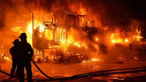Incendie au marché Kaolack: Plus de 30 cantines réduites en cendres, les sinistrés appellent à l’aide