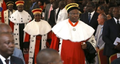Conseil constitutionnel : Un mode de désignation qui ne garantit pas l'indépendance des juges et la dignité de leurs fonctions (Forum du justiciable) Conseil constitutionnel : Un mode de désignation qui ne garantit pas l'indépendance des juges et la dignité de leurs fonctions (Forum du justiciable)