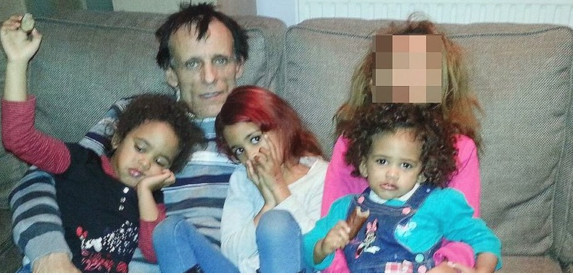 Comment la Sénégalaise Thioro Mbow avait tué ses trois enfants, les regrets du père Hellmut Ulin Comment la Sénégalaise Thioro Mbow avait tué ses trois enfants, les regrets du père Hellmut Ulin