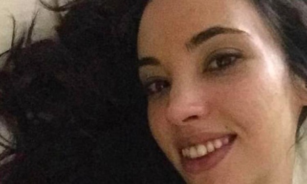 Cette femme publie cette vidéo controversée sur internet, maintenant elle reçoit des menaces de mort ! Cette femme publie cette vidéo controversée sur internet, maintenant elle reçoit des menaces de mort !