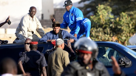Retour de Wade: Soupçon de sabotage de la part du régime Retour de Wade: Soupçon de sabotage de la part du régime