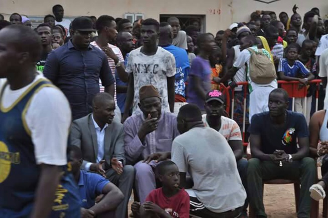 Go faye coordonnateur du mouvement Re'action et tête de liste du département de Dakar de la coalition benenn batt bu bess à l'open press de son ami et frère modou lo
