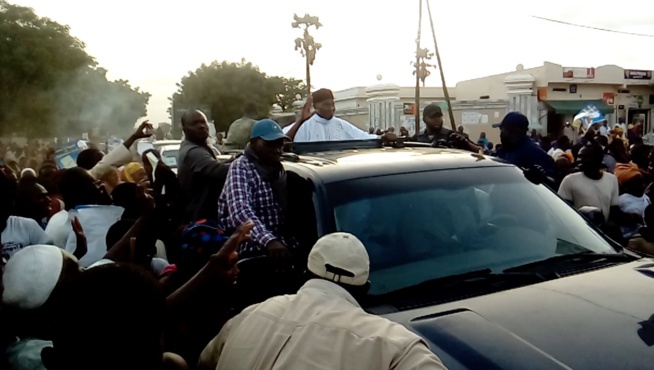 Touba : Me Abdoulaye Wade accueilli sous une forte mobilisation Touba : Me Abdoulaye Wade accueilli sous une forte mobilisation