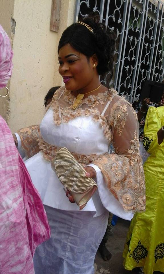 Les images du mariage de Mame Sokhna Diop , petite fille de Grand serigne de Dakar Massamba Koki Diop Les images du mariage de Mame Sokhna Diop , petite fille de Grand serigne de Dakar Massamba Koki Diop
