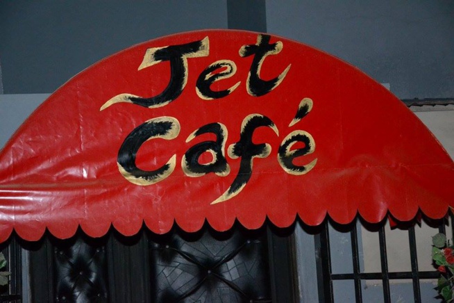 Cheikh Ndiguel Lo met le feu et casse la baraque au JET CAFÉ la nouvelle destination des Jet- Seteurs. Cheikh Ndiguel Lo met le feu et casse la baraque au JET CAFÉ la nouvelle destination des Jet- Seteurs.