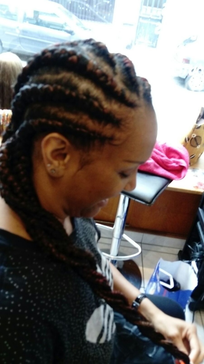 TENDENCES ÉTÉ 2017: FAMA TRESSE SALON AFFRO ANTILLAIS À PALAISEAU VOUS OUVRE SES PORTES. TENDENCES ÉTÉ 2017: FAMA TRESSE SALON AFFRO ANTILLAIS À PALAISEAU VOUS OUVRE SES PORTES.