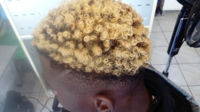 TENDENCES ÉTÉ 2017: FAMA TRESSE SALON AFFRO ANTILLAIS À PALAISEAU VOUS OUVRE SES PORTES. TENDENCES ÉTÉ 2017: FAMA TRESSE SALON AFFRO ANTILLAIS À PALAISEAU VOUS OUVRE SES PORTES.