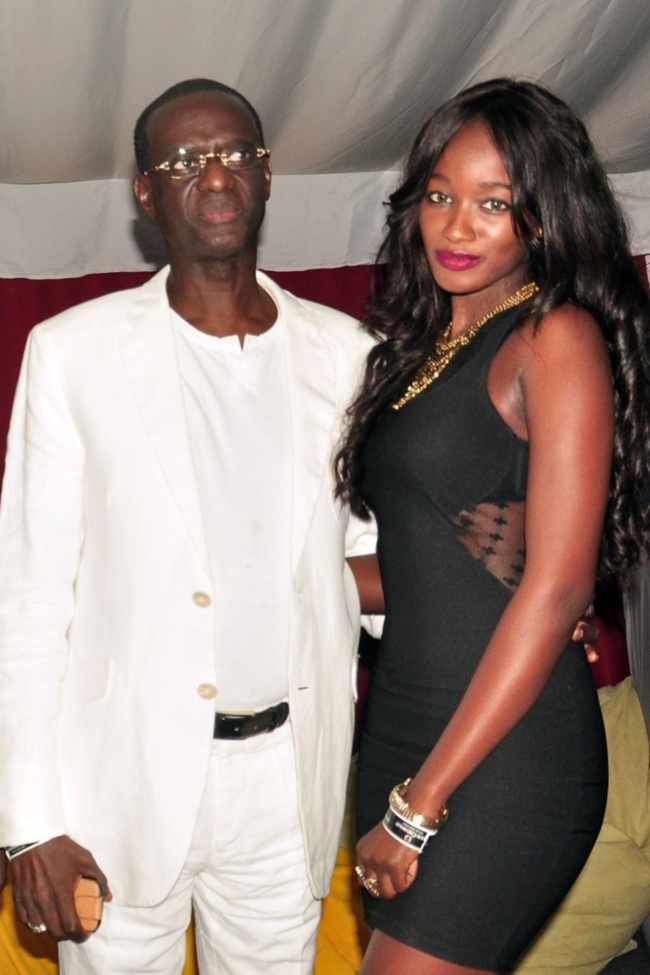Ce qui n'a jamais été dit sur Mansour Dieng, cette ICÔNE des magazines people... Ce qui n'a jamais été dit sur Mansour Dieng, cette ICÔNE des magazines people...