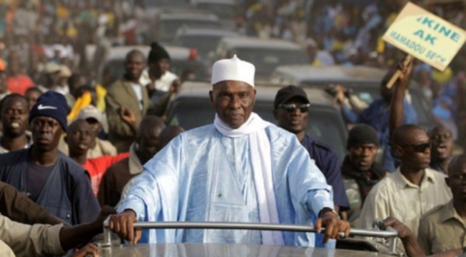 Marche avortée de Me Abdoulaye Wade: La Place de l’Indépendance totalement verrouillée Marche avortée de Me Abdoulaye Wade: La Place de l’Indépendance totalement verrouillée