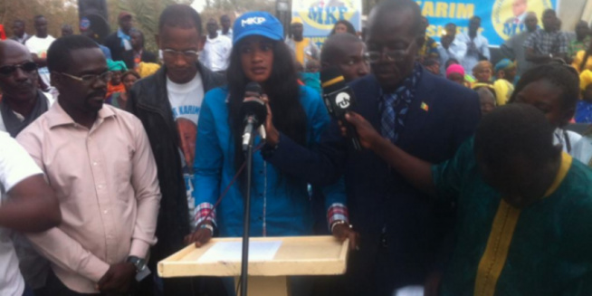 URGENT: Les 19 Karimistes arrêtés à la place de L'indépendance le 25 juillet déférés. URGENT: Les 19 Karimistes arrêtés à la place de L'indépendance le 25 juillet déférés.