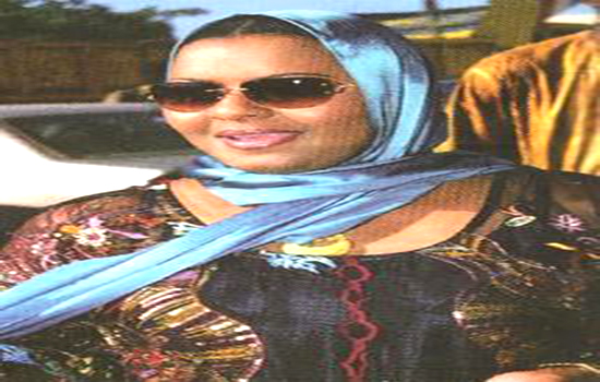 Carnet rose : Pape Alé Gueye efface Kara du coeur de Mame Fatou Bâ, la soeur de l’épouse du puissant ministre des finances Amadou Bâ Carnet rose : Pape Alé Gueye efface Kara du coeur de Mame Fatou Bâ, la soeur de l’épouse du puissant ministre des finances Amadou Bâ