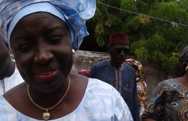 L’ex Pm Aminata Touré « chassée » par la police L’ex Pm Aminata Touré « chassée » par la police